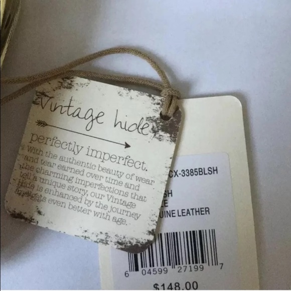 Hobo Lauren Leather Wallet Clutch, Blush, NWT - Picture 3 of 13